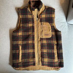 Pendleton Sherpa Fleece Vest | Men's